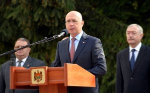 State Flag Day celebrated today. Pave Filip thanked the soldiers