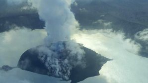  State of emergency declared on Ambae Island, after ash fell from a vulcano