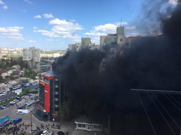 Devastating pictures of the Capital's second fire at a shopping mall from downtown