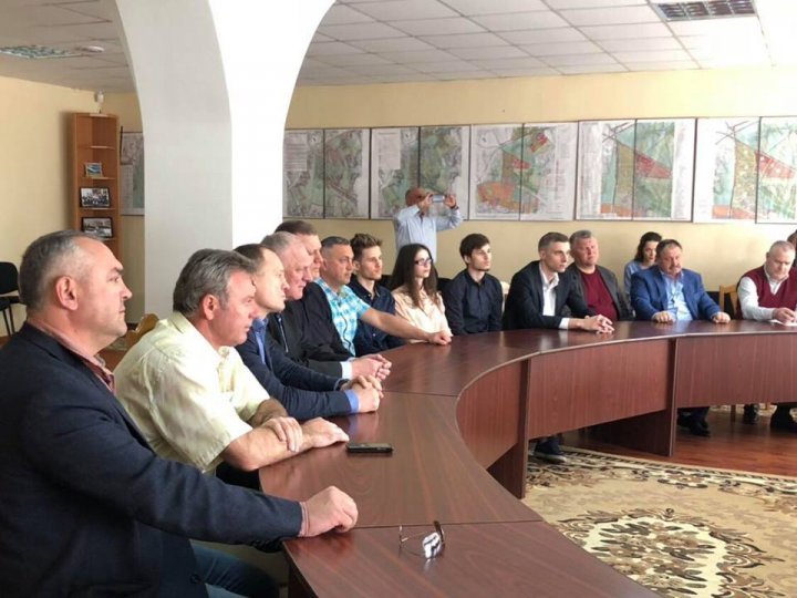 Economy Minister requests Stăuceni authority to involve and support construction Chisinau Arena