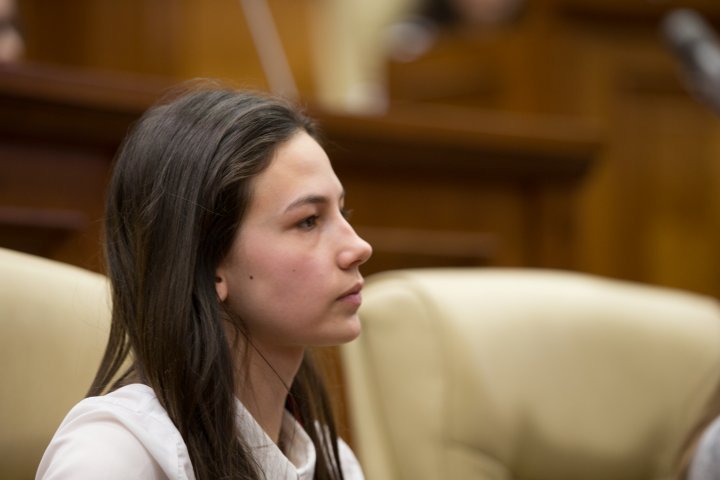 Andrian Candu to pupils from left side of Nistru: Daily, you offer us patriotism lessons 