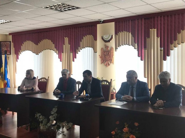 Economy Minister requests Stăuceni authority to involve and support construction Chisinau Arena