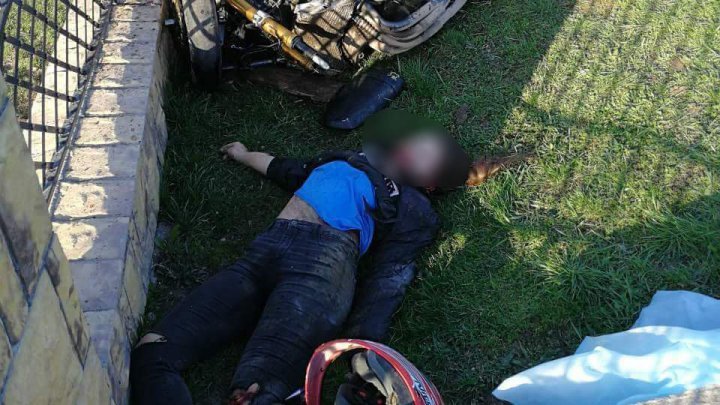 Crash killed three including motorcyclist in Răuțel village (Horrific images) 