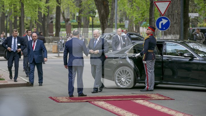 Belarusian President Aleksandr Lukashenko on official visit to Moldova 