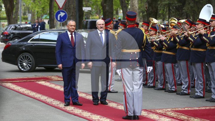 Belarusian President Aleksandr Lukashenko on official visit to Moldova 