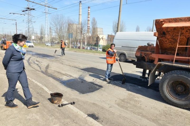 Silvia Radu: I wanted to make sure that all the rules are obeyed while roads are repaired