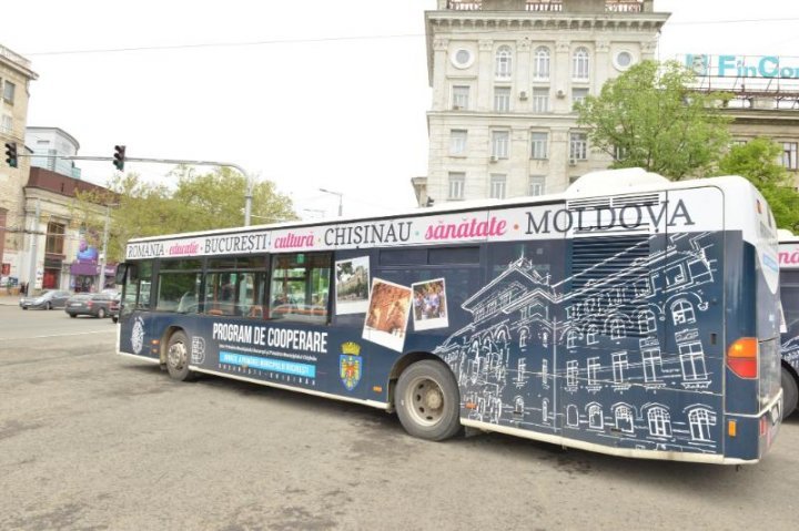 Air-conditioned buses donated by Bucharest reaches Chisinau (photos)