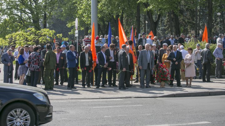 Victims of Chernobyl nuclear disaster commemorated in Chisinau (Photoreport) 