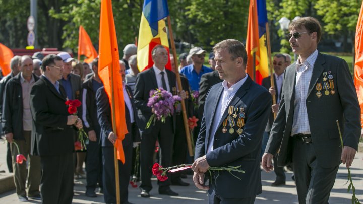 Victims of Chernobyl nuclear disaster commemorated in Chisinau (Photoreport) 