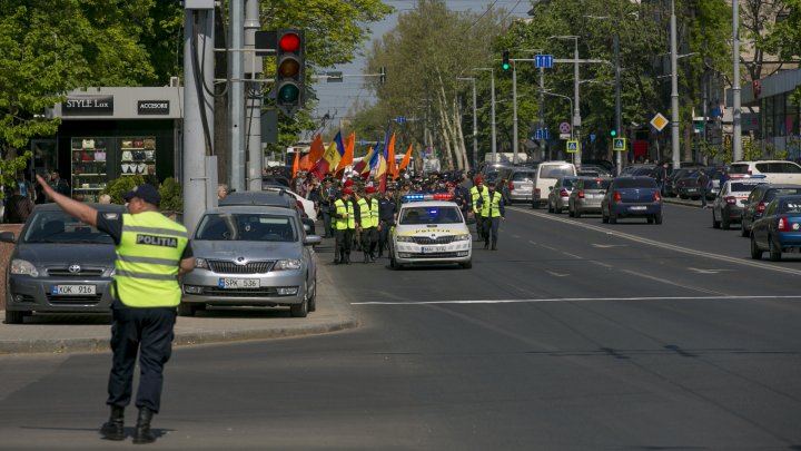 Victims of Chernobyl nuclear disaster commemorated in Chisinau (Photoreport) 