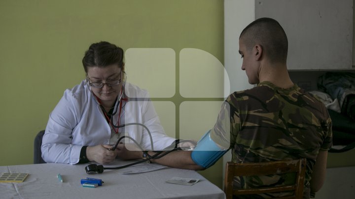 Soldiers and Military Academy students donated blood within a campaign launched by the Ministry (PHOTOREPORT)