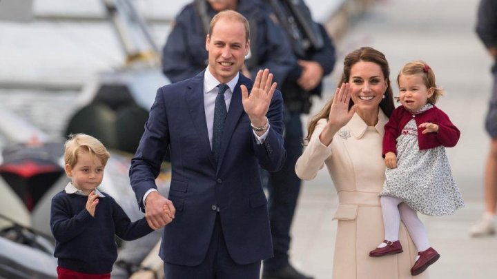 It's a boy! Duchess of Cambridge gives birth to son