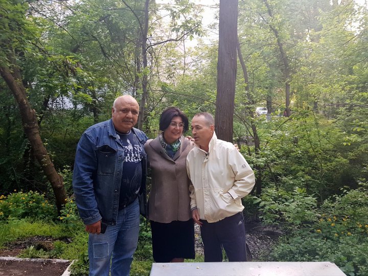 Silvia Radu talks with Capital residents: People know what they want