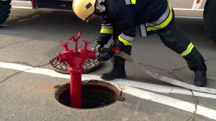 Chisinau International Airport fire. Over 200 employees and passengers evacuated