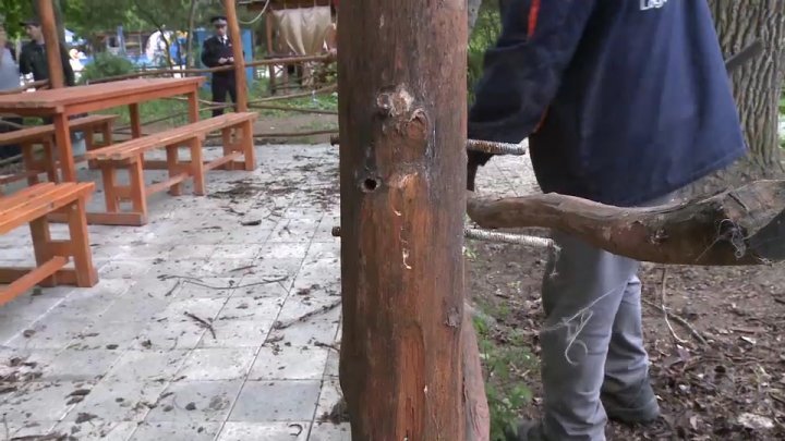 Scandal in Rascani park from Capital: Authorities demolish the illegal porches 