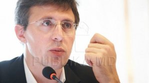 Dorin Chirtoaca disappointed about Andrei Nastase. PPDA leader didn't let the liberal talk at the rally