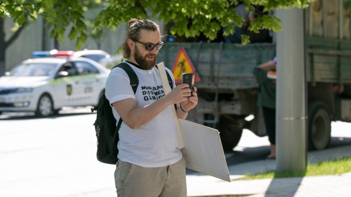 Journalists from Moldova organized a rally on World Press Freedom Day