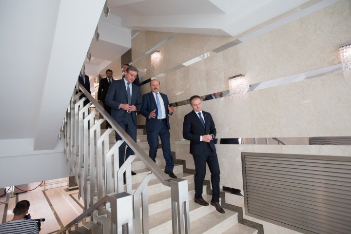 Former Presidents of Parliament visited it on Parliament's Day (PHOTO REPORT)