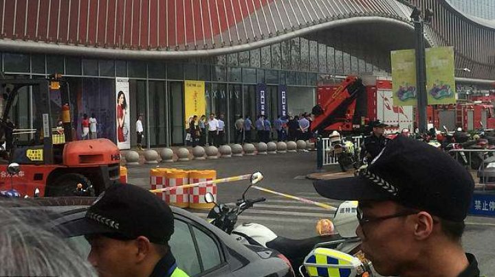 Car park collapses in China on vehicles passing through it killing three people