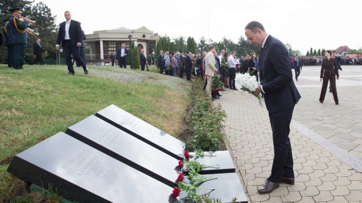 Andrian Candu at Eternitate Memorial Complex: We desire peace and for mothers to never again shed tears (Photo)