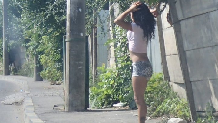 Man, who forced young women from Romania and Moldova to work as escorts, arrested