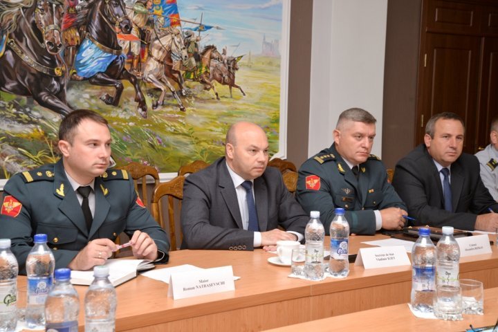 Personnel management tabled by Romanian - Moldovan Defense Ministries 