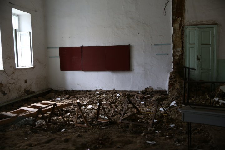 Gymnasium from Săiți village will be repaired, after nearly 90 years since its foundation (PHOTOREPORT)