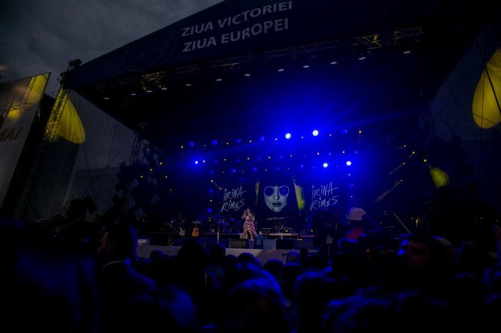 Grand concert held for May 9 in Chisinau. Over 50 000 people came to the event (PHOTOREPORT)