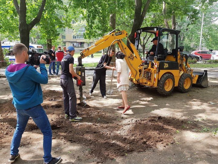 More entrepreneurs answer Silvia Radu's call. Playground was built in Buiucani sector