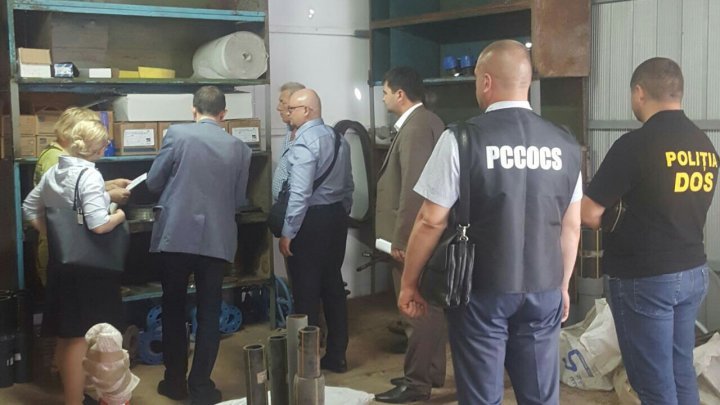 Three persons, among which mayor of village from Comrat detained by PCCOCS