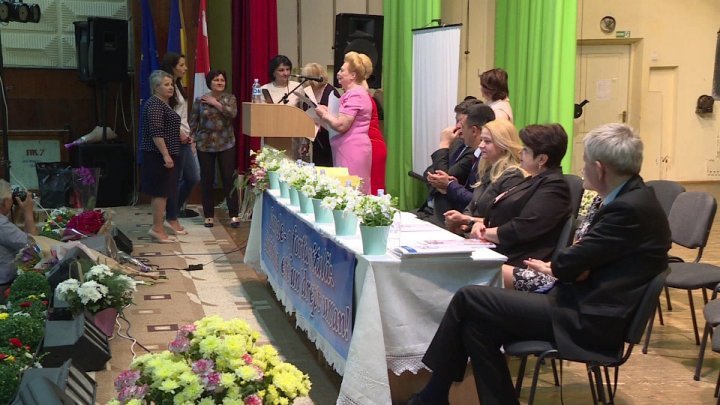 Best 500 nurses in Moldova receive diplomas of merit for dedication