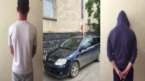 Three men arrested for stealing a Toyota car from a garage