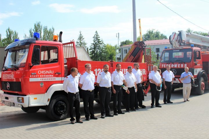 8 Fire Engines were donated to General Inspectorate for Emergency Situations by volunteer firefighters from Austria