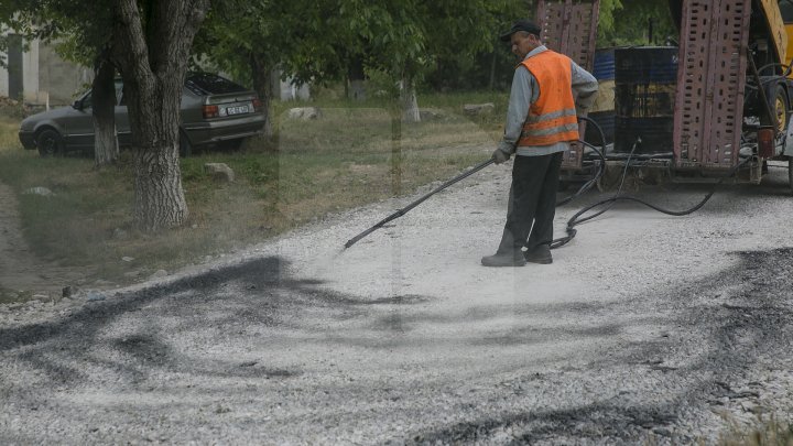 Roads from Ialoveni rehabilitated within Good Roads for Moldova project (PHOTOREPORT)