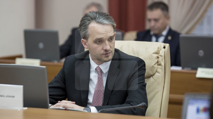 Eugen Sturza: Dodon plays behind their back while puts Chisinau under Russia's heels 