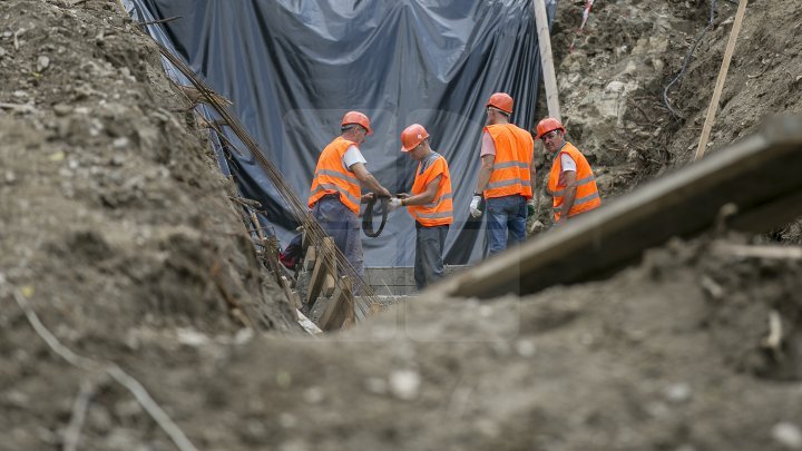 The renovation work of the stairs from Valea Morilor park is ongoing. Project costs 920 thousand Euro