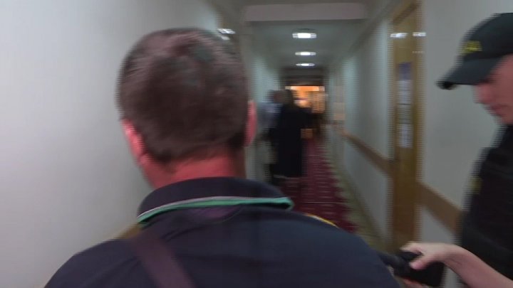 ASEM corruption case. Suspects stand trial, while their relatives are acting hostile 