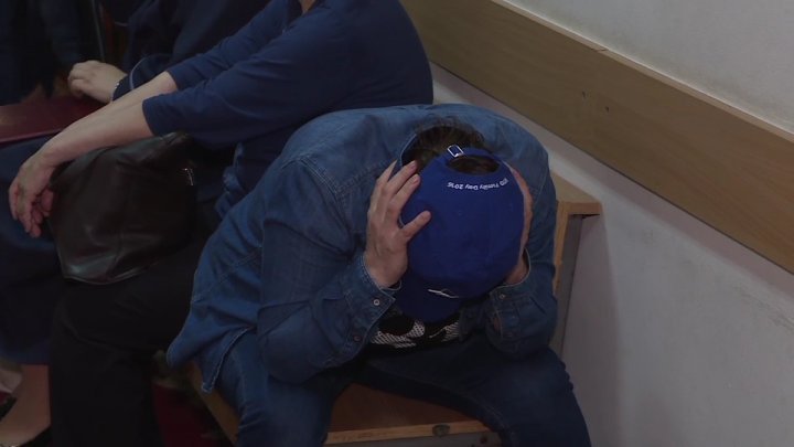 ASEM corruption case. Suspects stand trial, while their relatives are acting hostile 