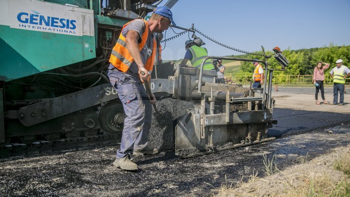 Chiril Gaburici: People must contact Ministry of Economy or competent bodies in case breaches are found in roadworks (PHOTOREPORT)