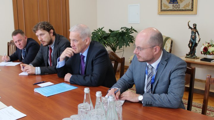 Cristina Lesnic in meeting with Head of OSCE Mission to Moldova Michael Scanlan