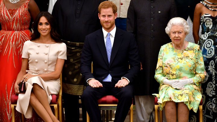 Prince Harry and Meghan Markle greeted the winners of a special youth leadership award from Queen Elizabeth