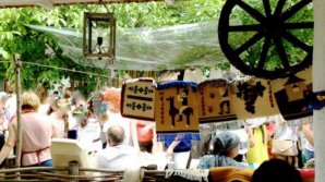 70 best craftsmen from Moldova displayed their works at Fair organized around Soroca Fortress