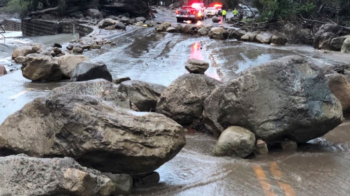 Clean up begins after flooding and mudslides kill at least 160