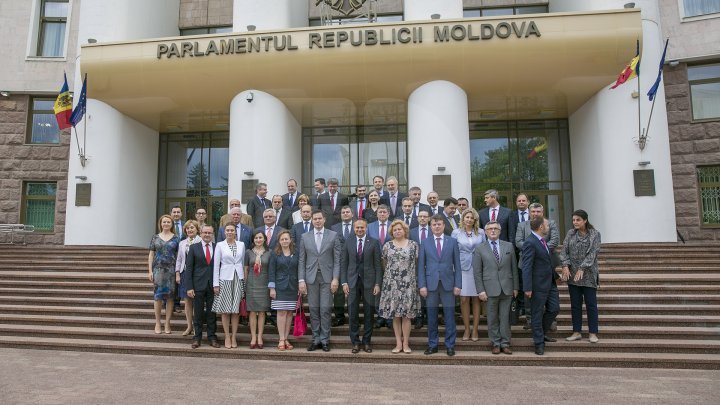 Parliament President Andrian Candu discussed with Moldovan ambassadors accredited abroad