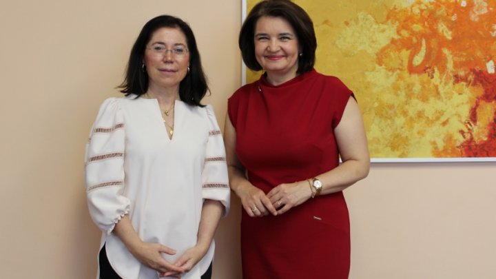 Monica Babuc held meeting with Rosa María Sánchez-Yebra Alonso,the vice director of Social Development Bank in Europe