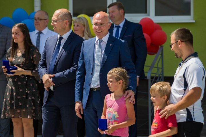 93 families receive new social apartments in Nisporeni 