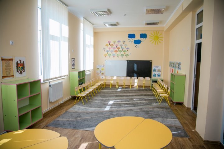 Good news for residents of Grozesti. The kindergarten was connected to gas pipeline