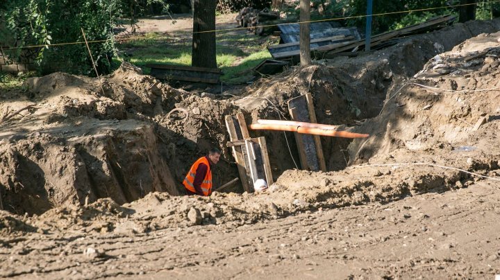 40% of stairs from Valea Morilor park have already been repaired (PHOTO REPORT)