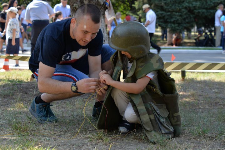 National Army Day celebrated at  the Defense Ministry 