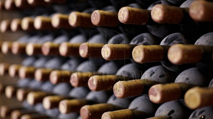 He turned his big house into a museum. A man from Sadova showed an impressive collection of alcohol bottles